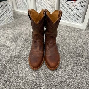 Brand New Tecovas The Earl Scotch Goat, 9.5D